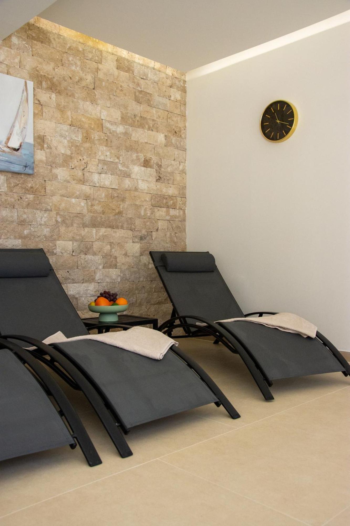 Joell Apartments Lokva Rogoznica Kültér fotó